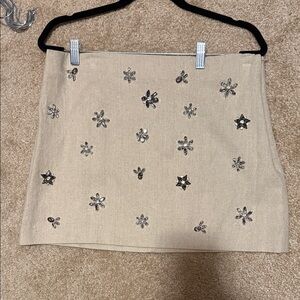 Zara Beige Mini Skirt with Floral Embellishments
